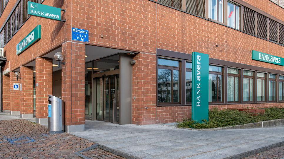 Bank Avera