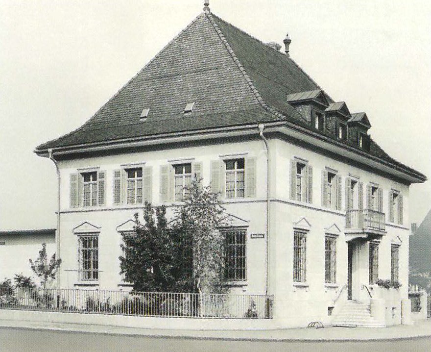 Sitz der Spar- und Leihkasse des Bezirkes Pfäffikon.jpg