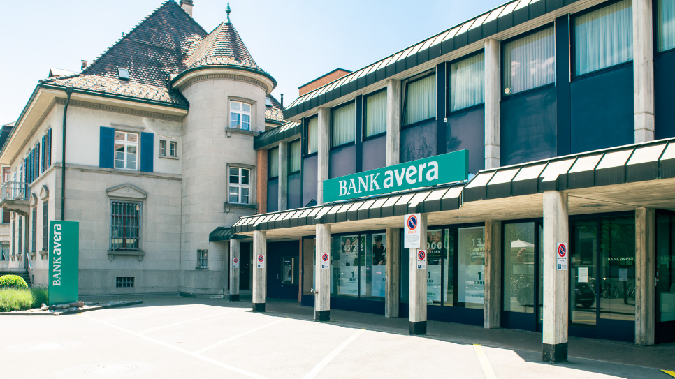 Bank Avera