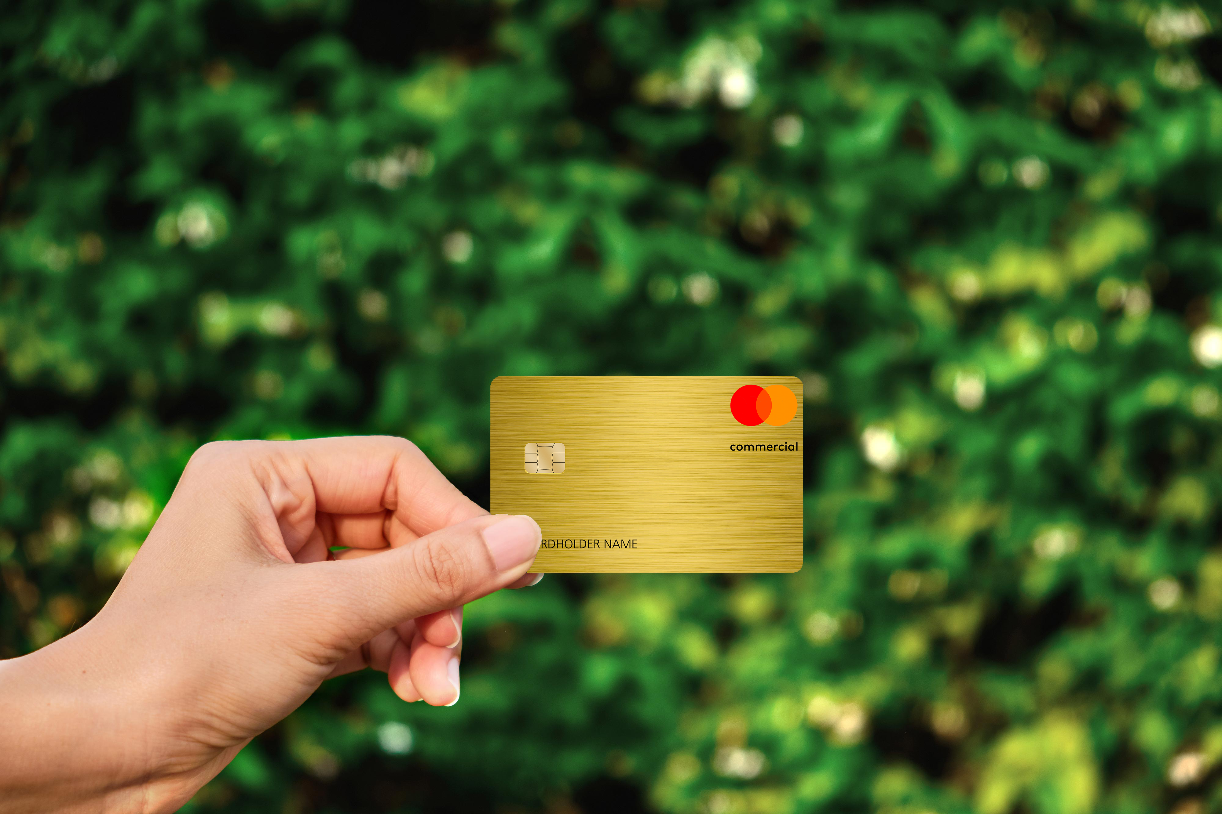 mastercard_commercial_gold.png